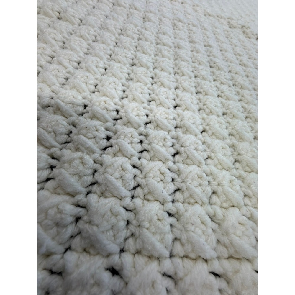 VTG! Handmade Crochet Throw Blanket Cream White Textured Knit Farmhouse 73x46